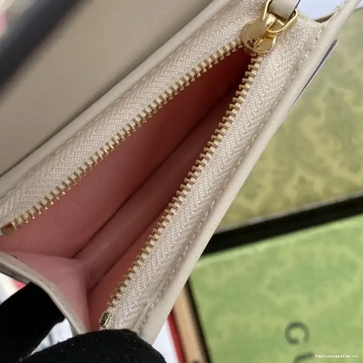 Fashionrepsfam ru 2108YA0080 Gucci s Bags 0811